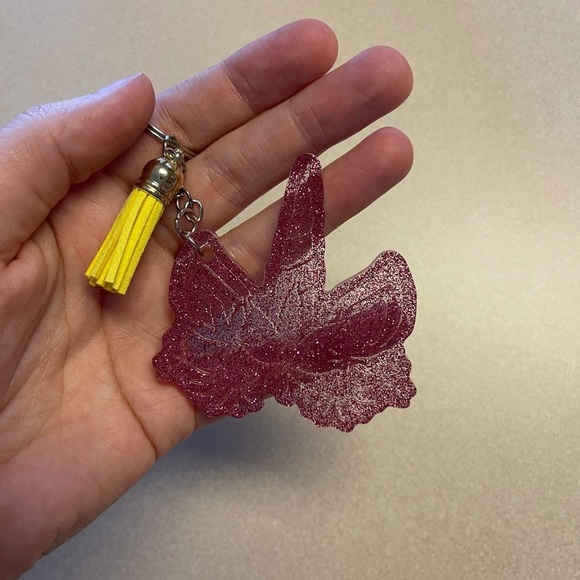Handmade Unicorn Pot Leaf Keychain - Picture 2 of 6